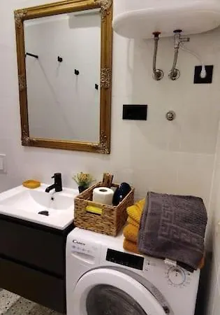 Cute Marla Art Close To Center Apartmán *