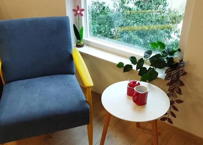 Cute Marla Art Close To Center * 普拉