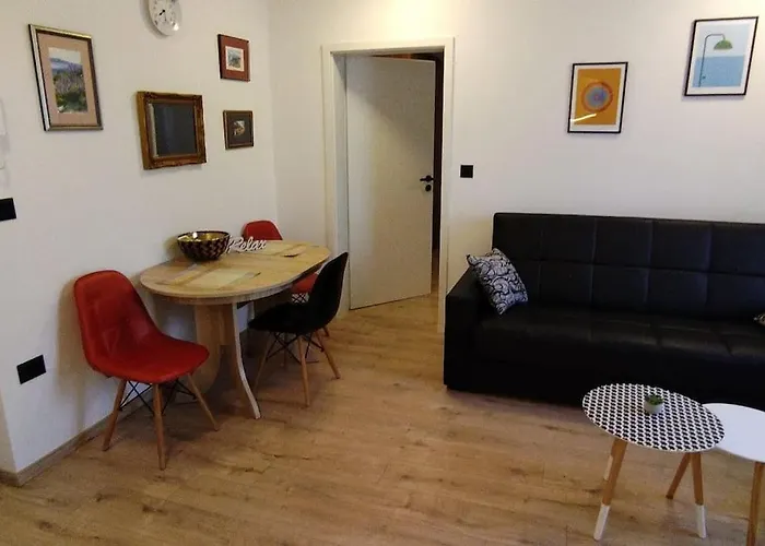 公寓 Cute Marla Art Close To Center 普拉