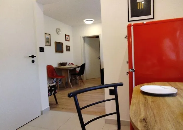 Cute Marla Art Close To Center 公寓 普拉