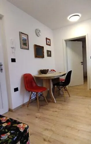 Cute Marla Art Close To Center *